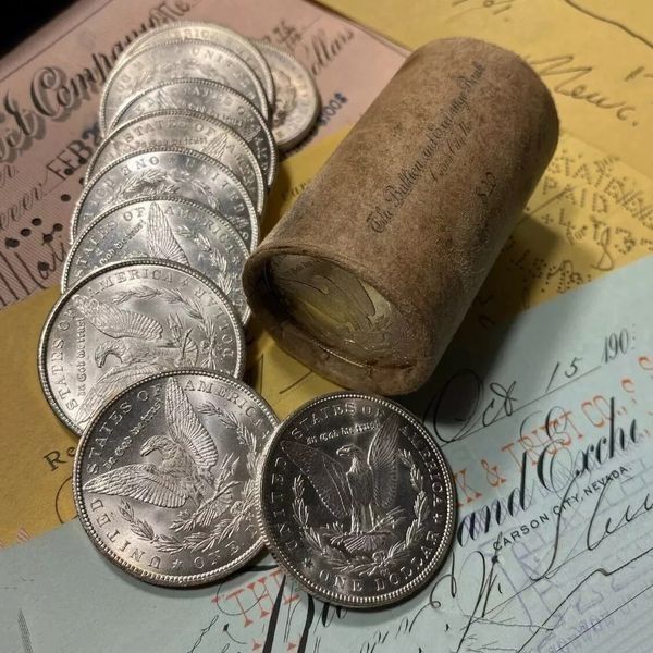 Coin set presentation image